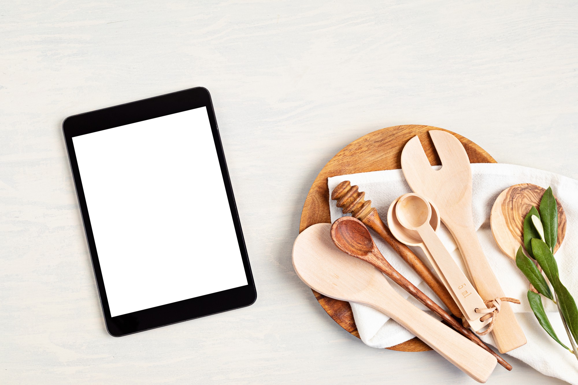 Set di utensili e tablet con corso online